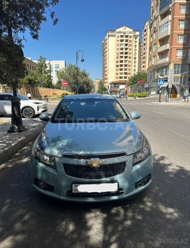 Chevrolet Cruze-1