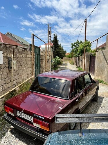 LADA (VAZ) 2107-5