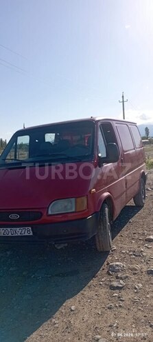 Ford Transit-2