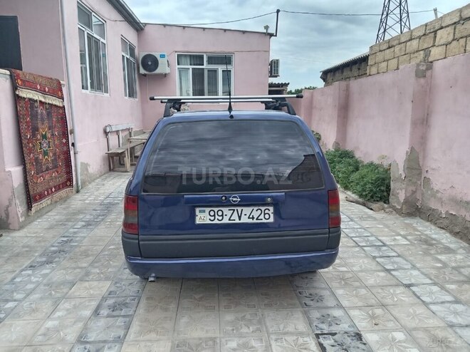 Opel Astra-2