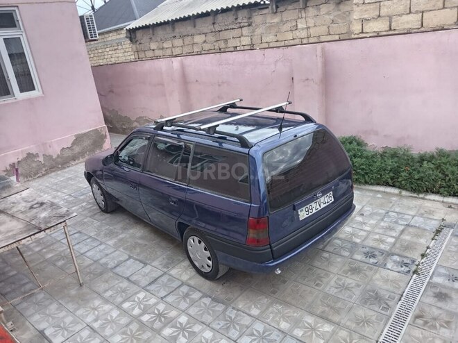Opel Astra-9