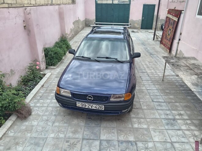 Opel Astra-10