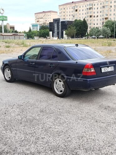 Mercedes C 180-3