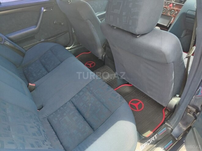 Mercedes C 180-8