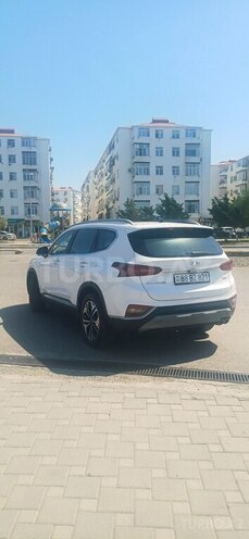 Hyundai Santa Fe-8