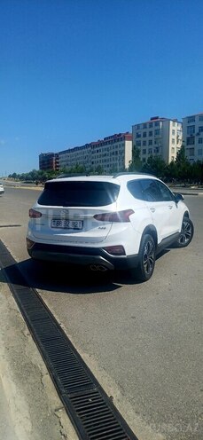 Hyundai Santa Fe-6