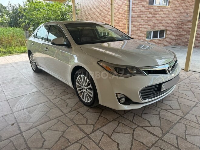 Toyota Avalon-2