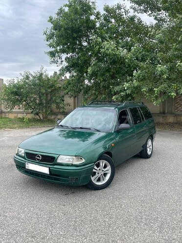 Opel Astra-3