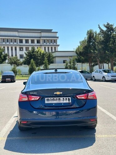 Chevrolet Malibu-12
