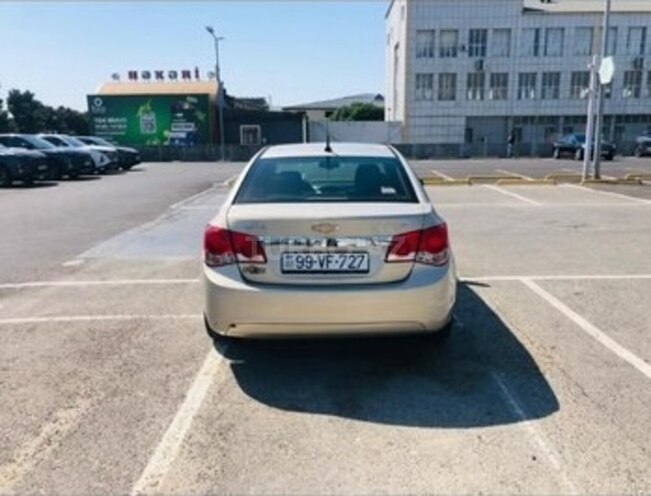 Chevrolet Cruze-2