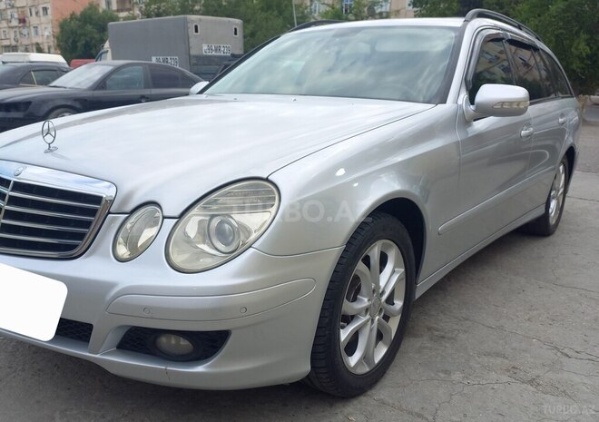 Mercedes E 220-6