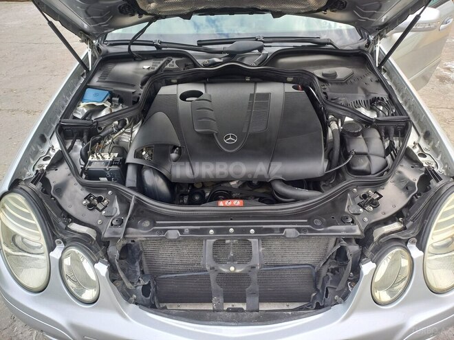 Mercedes E 220-15