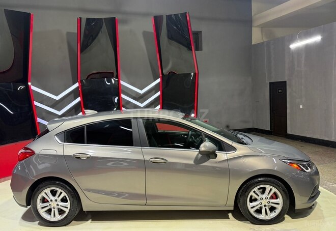 Chevrolet Cruze-5