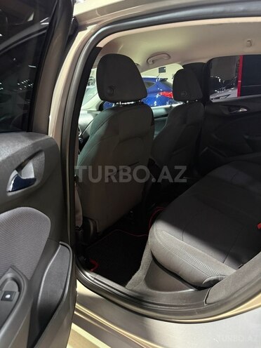 Chevrolet Cruze-17