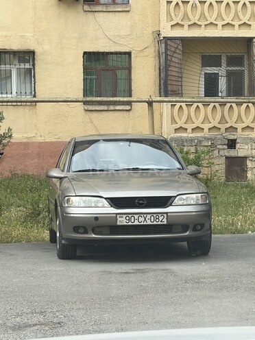 Opel Vectra-3