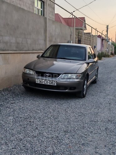 Opel Vectra-6