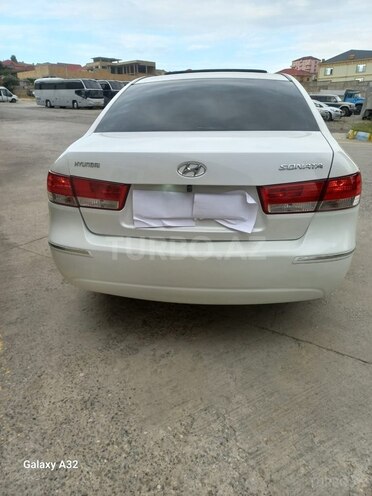 Hyundai Sonata-2