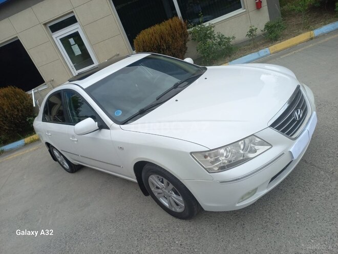 Hyundai Sonata-10