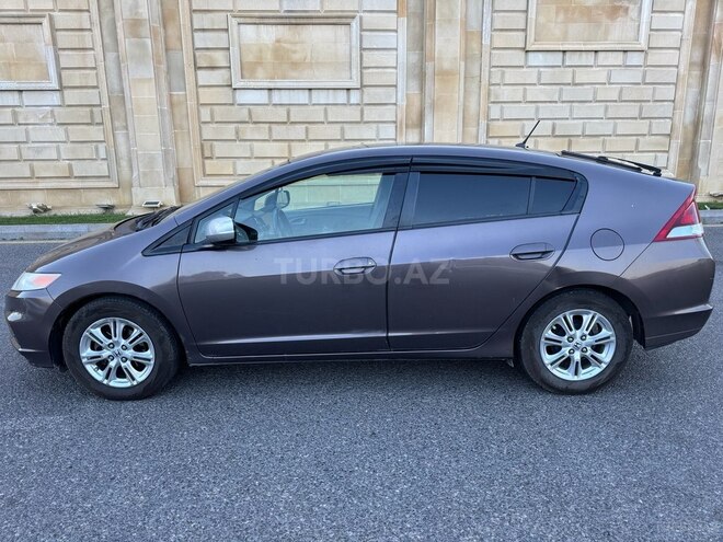 Honda Insight-5
