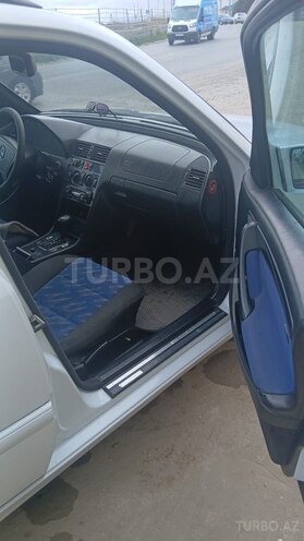 Mercedes C 220-9