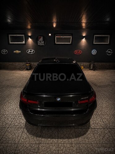 BMW 320-2