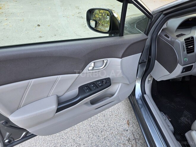 Honda Civic-10