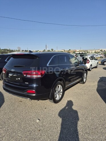 Kia Sorento-7