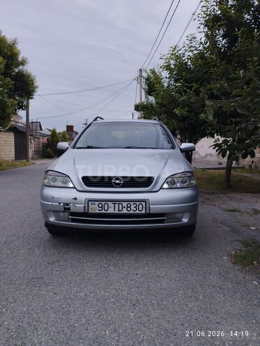 Opel Astra-1