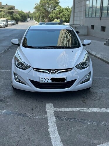 Hyundai Avante-3