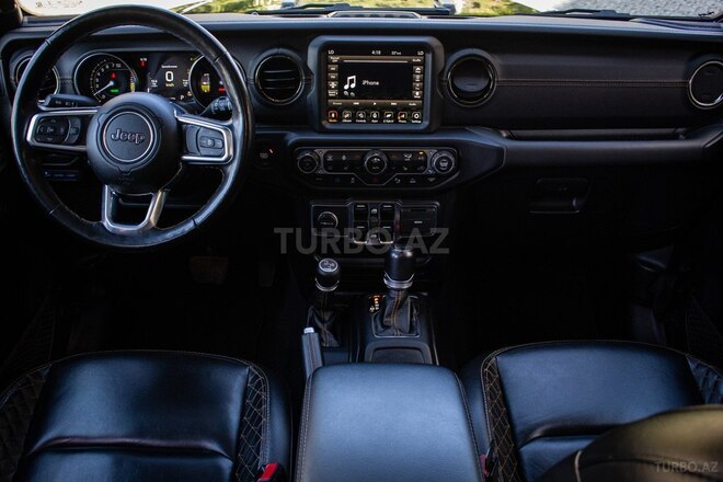 Jeep Wrangler-9