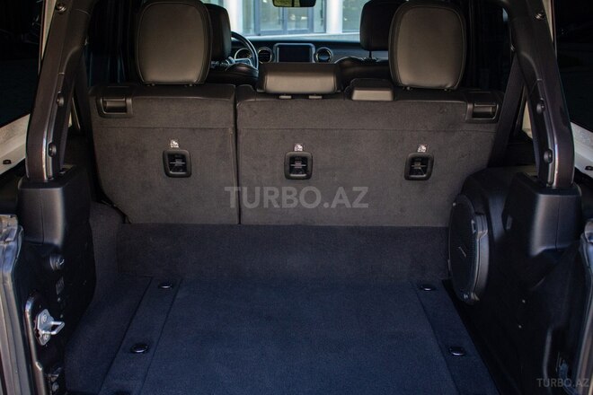 Jeep Wrangler-18
