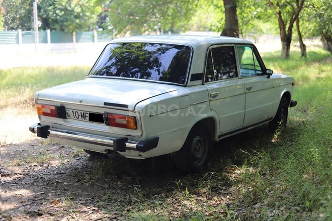 LADA (VAZ) 2106-7