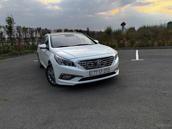 Hyundai Sonata-1