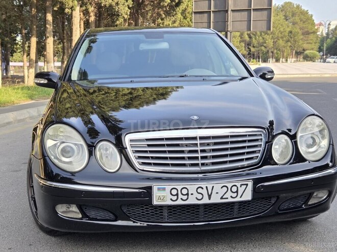 Mercedes E 240-2