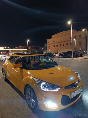 Hyundai Veloster-1