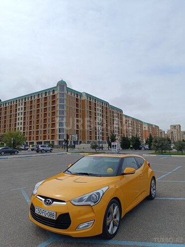 Hyundai Veloster-21