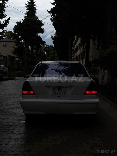 Mercedes C 230-5
