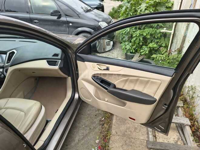 Chery Arrizo 7-3