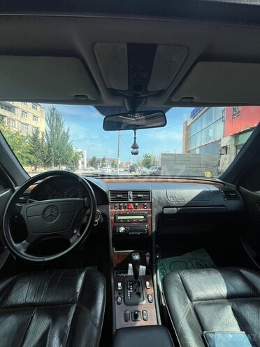 Mercedes C 240-9