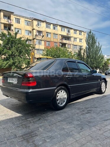 Mercedes C 240-7