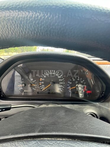 Mercedes C 240-15