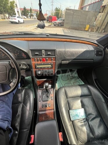 Mercedes C 240-16