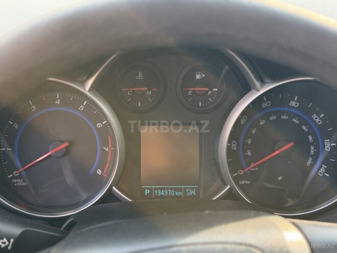 Chevrolet Cruze-9