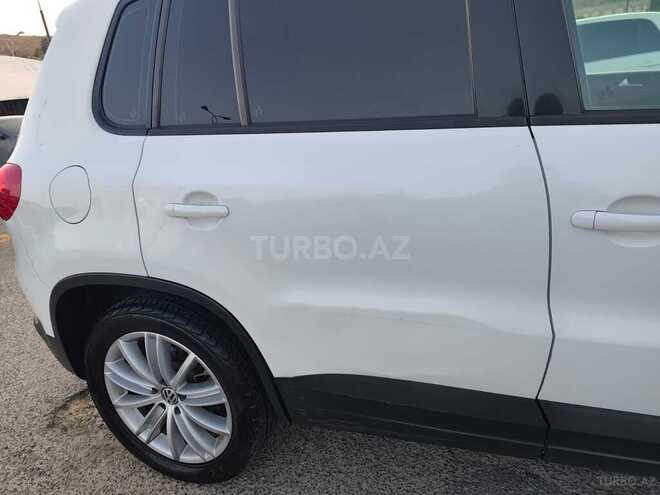 Volkswagen Tiguan-5