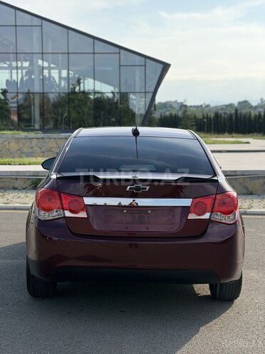 Chevrolet Cruze-4
