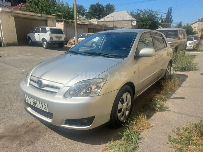 Toyota Corolla-1