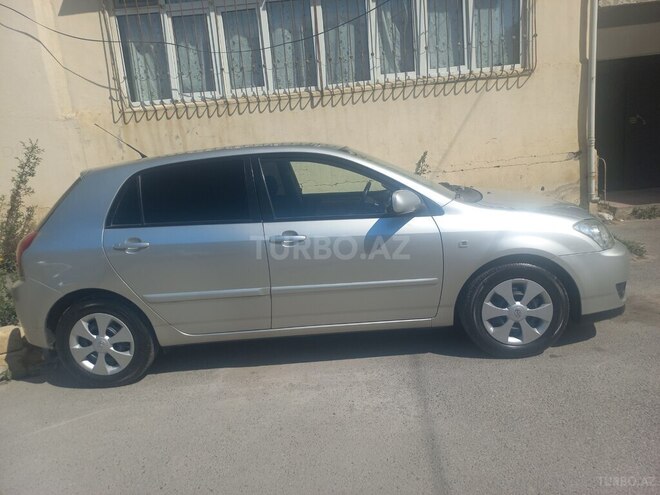 Toyota Corolla-6