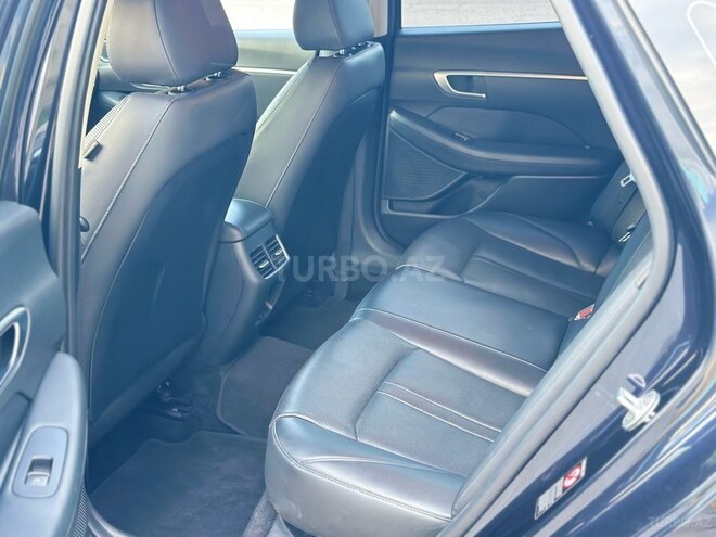 Hyundai Sonata-9