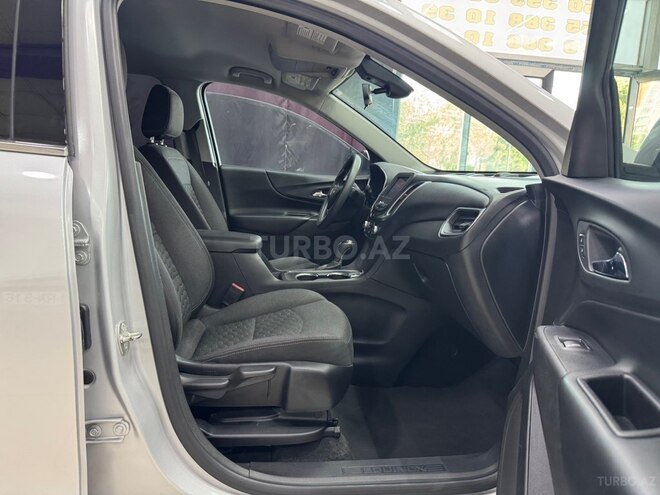 Chevrolet Equinox-4