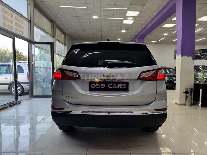 Chevrolet Equinox-12